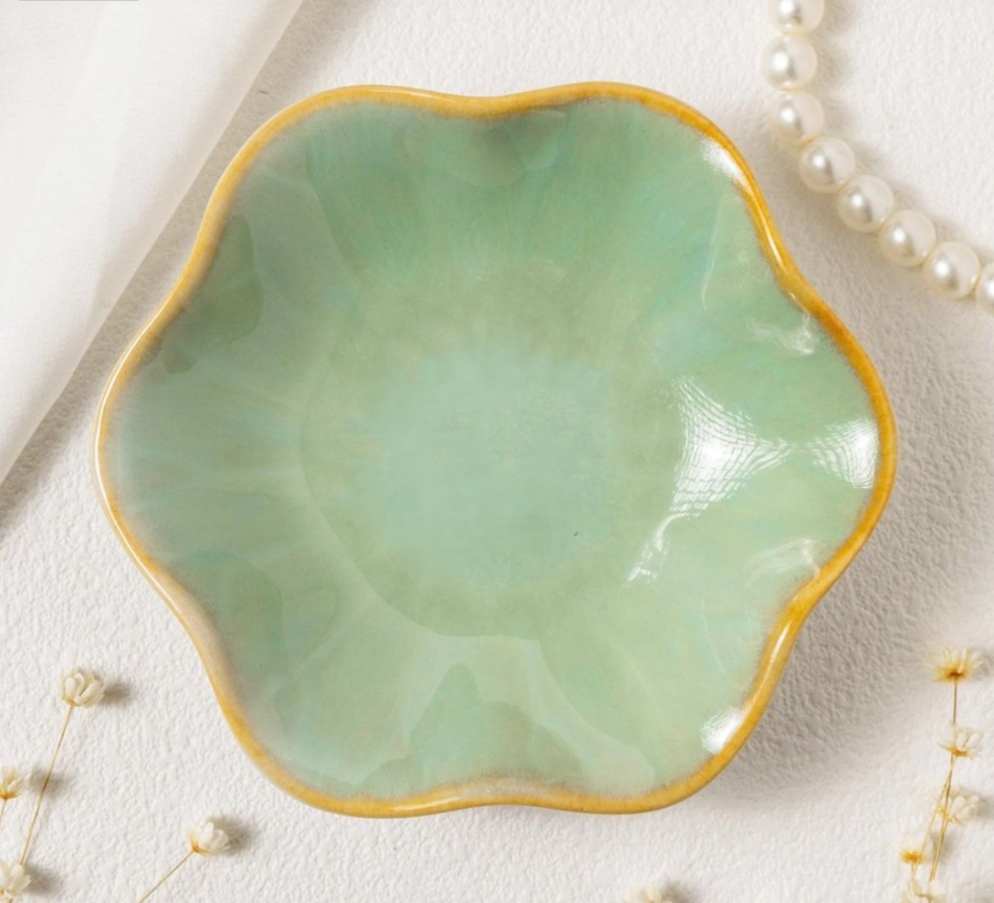 Birth Month Flower Gift For Her - Personalized Jewelry Dish